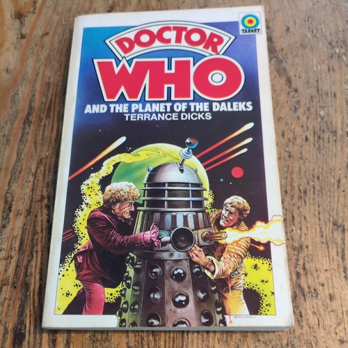 Target who paperback book - target, dr