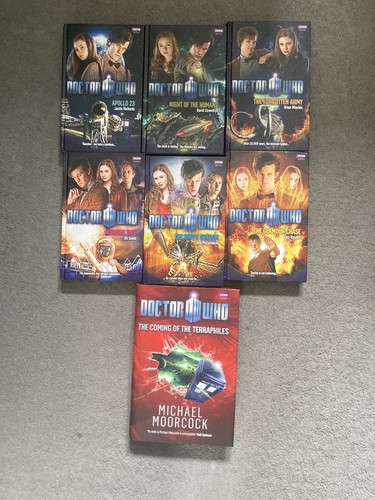Doctor who book bundle new - x7,